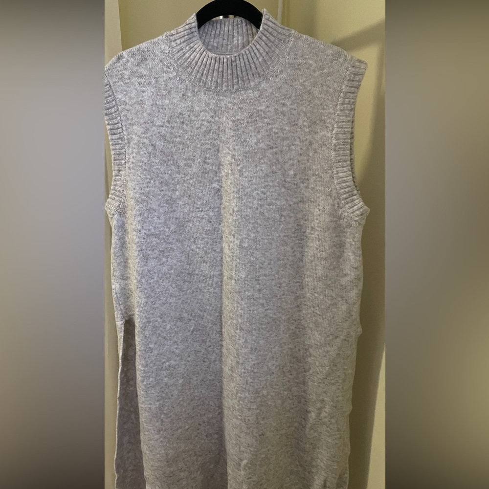 H&M Womens Sweater Set NWT Medium